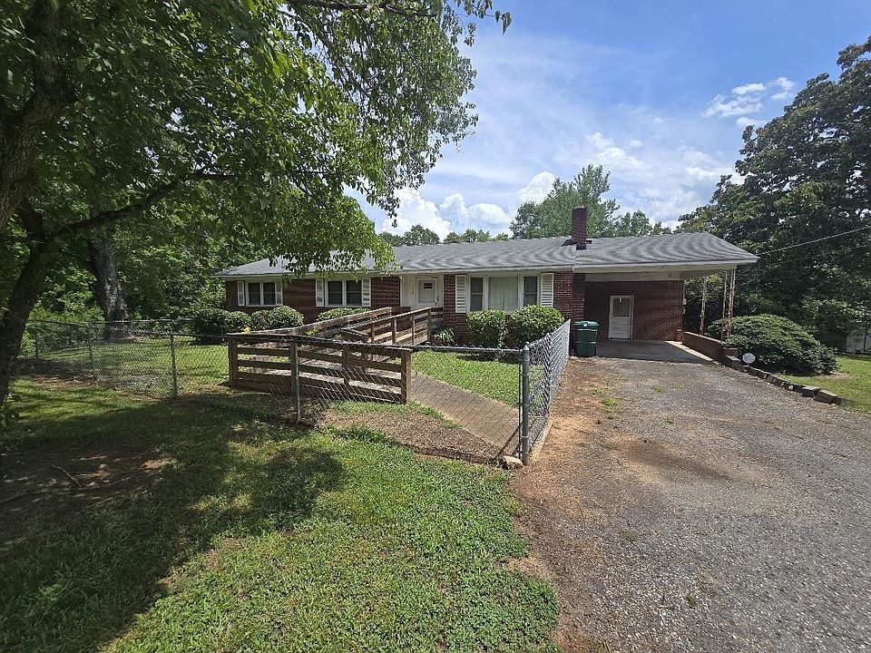 1st image of 147 Batchelor Dr