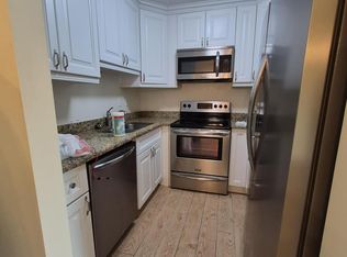27 Easthampton B, West Palm Beach, FL 33417