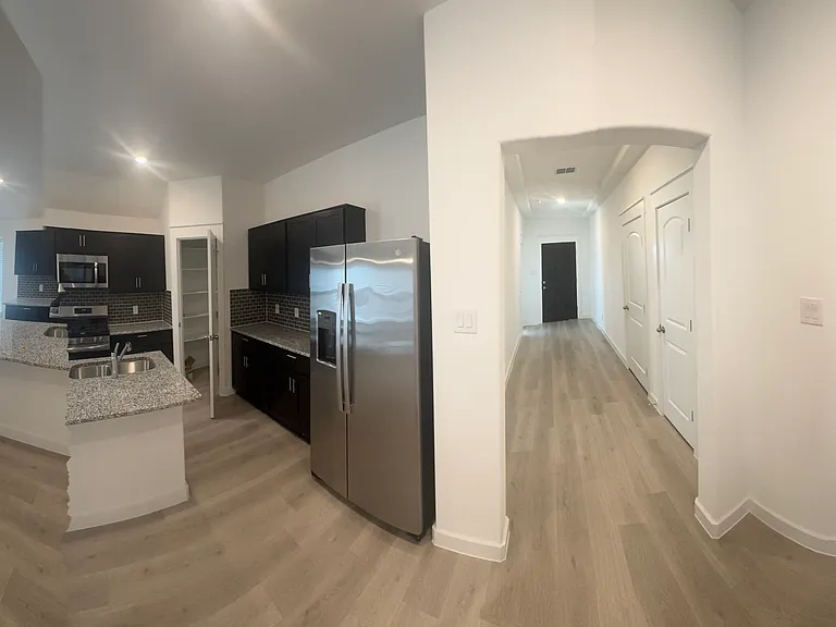 1614 Red Acre Trl — Photo 15
