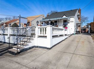 25923 147th Rd, Rosedale, NY 11422