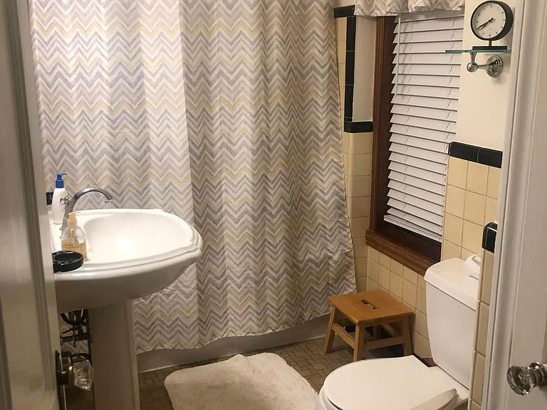upstairs bathroom
