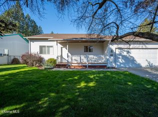 6886 W Tombstone St, Rathdrum, ID 83858