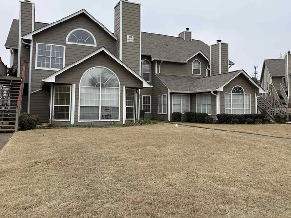 211 Waters Edge Ln, Madison, AL 35758