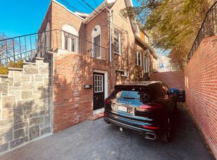 28 Wolcott Rd, Brookline, MA 02467