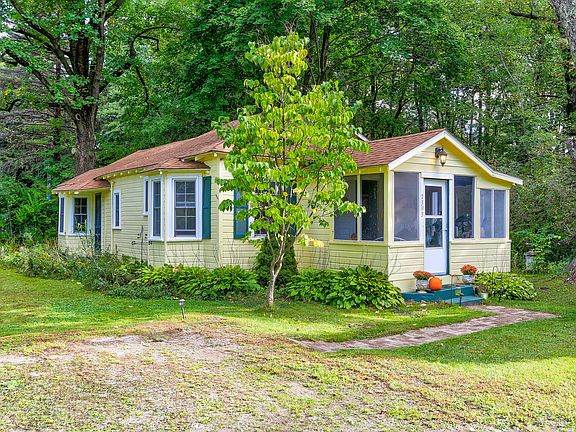 5th image of 7393 Critchfield Rd