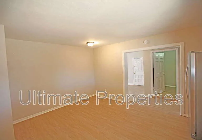 6755 W Montebello Ave — Photo 16