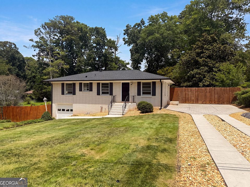 1st image of 3119 Holbrook Dr SW