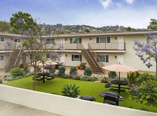 806 N Nopal St APT D, Santa Barbara, CA 93103