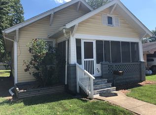 708 S 19th St, Herrin, IL 62948