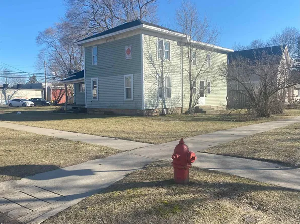 322 N Arnold St, Mount Pleasant, MI 48858