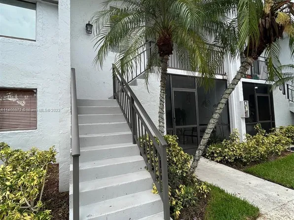 296 Racquet Club Rd APT 202, Fort Lauderdale, FL 33326