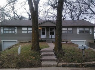 2113 SW Van Buren St, Topeka, KS 66611
