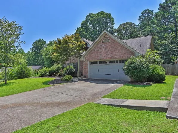 5912 Clipper Bay, Flowery Branch, GA 30542