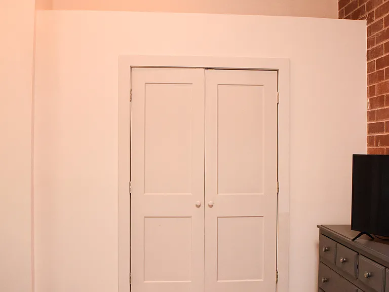 710 W Trade St #708 — Photo 8