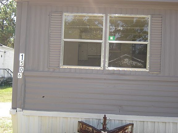 2nd image of 1506 Leaf St
