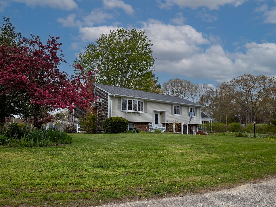 2nd image of 53 E Harbor Dr