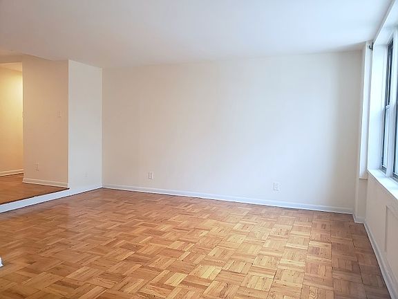 4th image of 139 E 27th St APT 2B