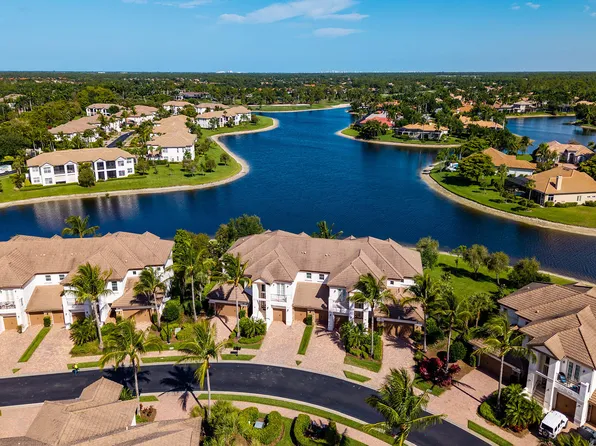 8065 Players Cove Dr Unit 202, Naples, FL 34113