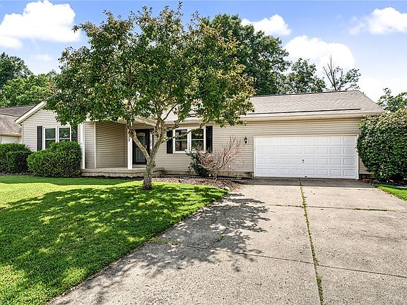 2nd image of 10029 Village Tree Ct