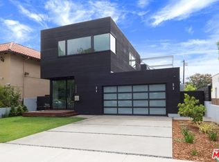 10636 W Rochester Ave, Los Angeles, CA 90024