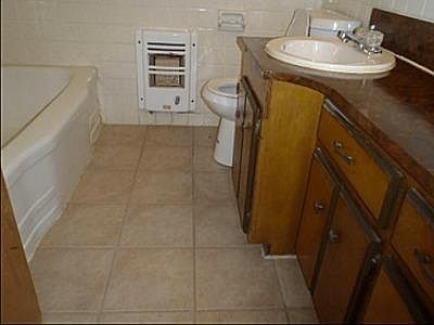 4th image of 5509 Black Oak Ln