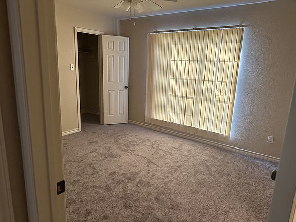 4th image of 1172 Westmeadow Dr