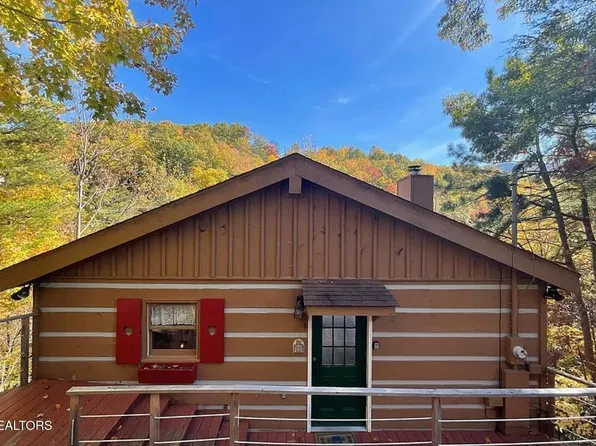 942 Vixen Run, Gatlinburg, TN 37738