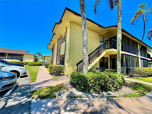 10031 Winding Lake Rd #201 Photo 1