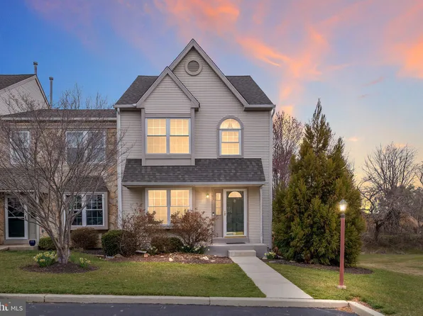 163 Cambridge Cir #78, Kennett Square, PA 19348