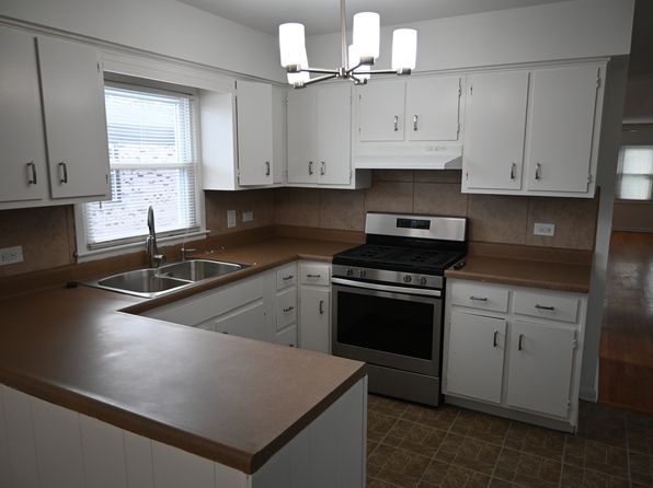 837 E Lilly Ln APT 3
