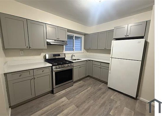 1st image of 102-12 216th St #2