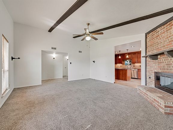4th image of 4612 Gleneagle St