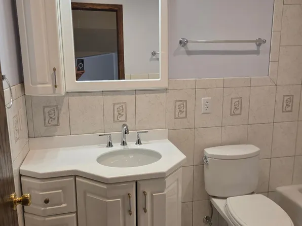 5509 Lynwood Dr #1, Madison, WI 53705