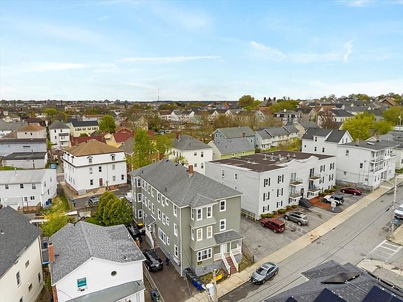 3rd image of 516-520 3rd St
