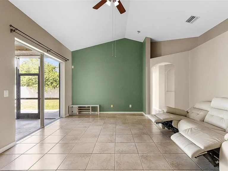 13655 Artesa Bell Dr — Photo 34