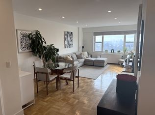 60 E 8th St APT 32L, New York, NY 10003
