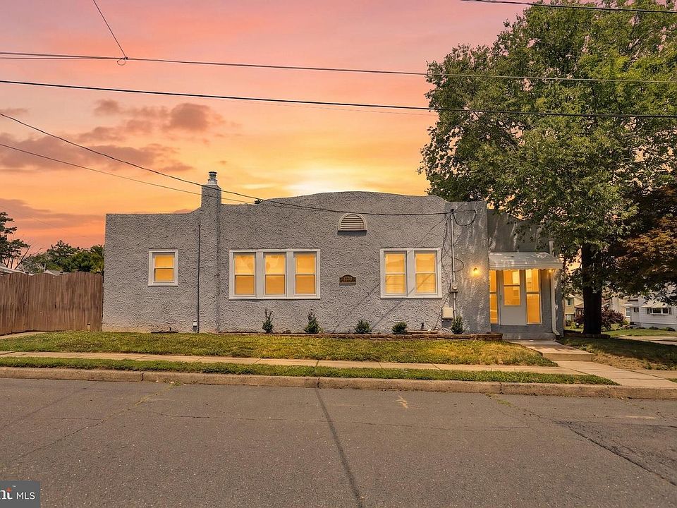 1st image of 3 Kirk Ave