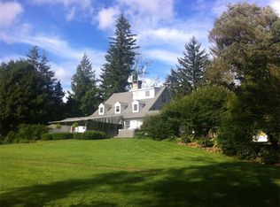 10 Walnut Hill Rd, Bethel, CT 06801