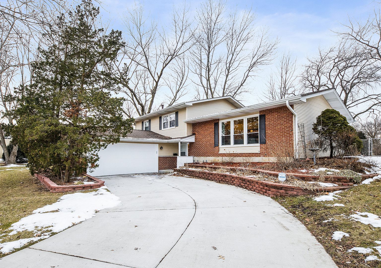 7240 Fairmount Ave, Downers Grove, IL 60516 Zillow