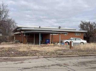 1030 Maple St, Alva, OK 73717