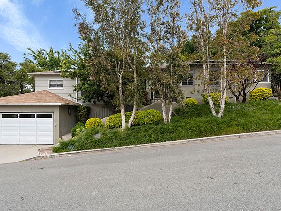 4th image of 3130 Lindo St