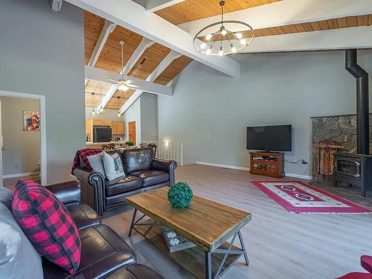10333 Schaffer Dr — Photo 16