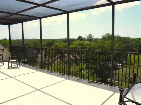 2812 N 46th Ave APT 670G, Hollywood, FL 33021
