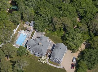 7 Chapel Ave, Edgartown, MA 02539