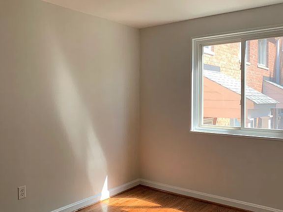 5th image of 9053 Manchester Rd #9053