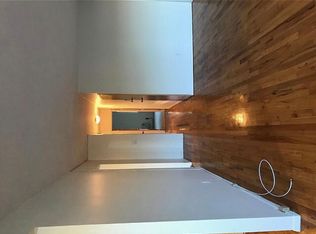 2512 Parsons Blvd, Flushing, NY 11354