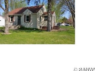 407 N 3rd St, New Richmond, WI 54017