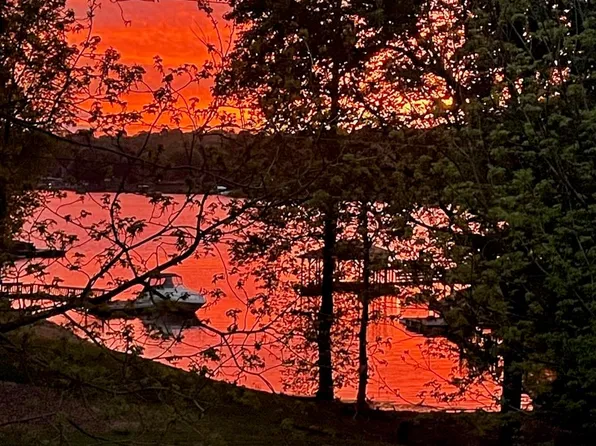 4464 Marion Dr, Terrell, NC 28682