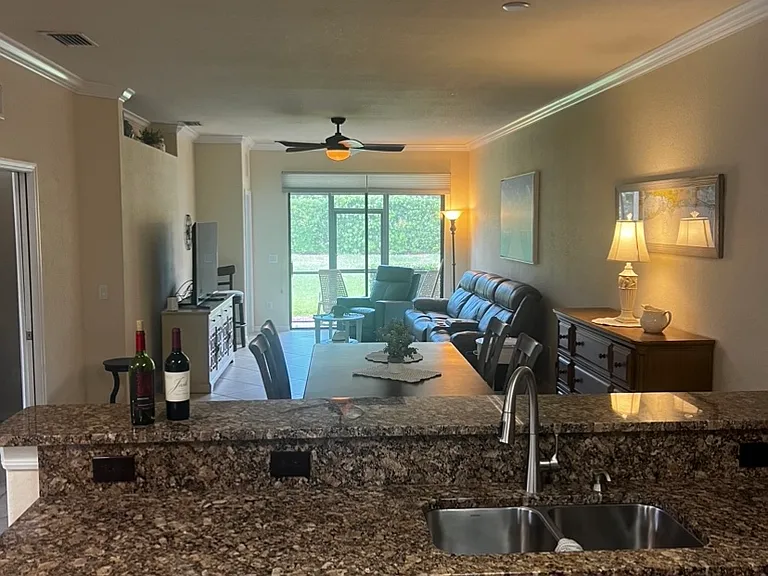 6760 Willowshire Way — Photo 19