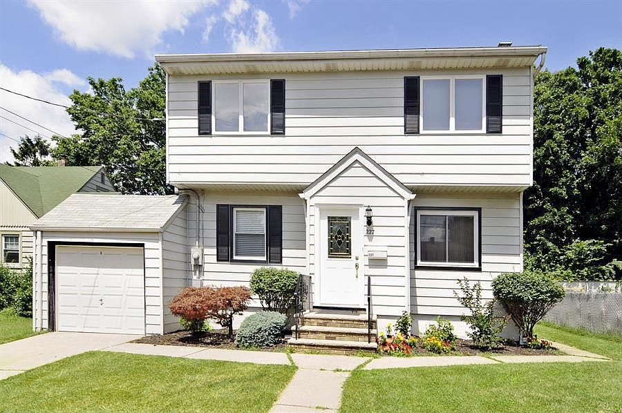 1st image of 227 Peabody Ave